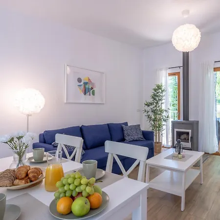 Les Charmes C10 - Le Val Joly Ferienhaus *